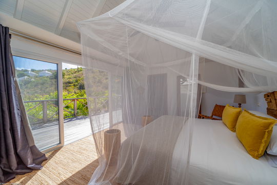 VILLA MADEMOISELLE BEDROOM2 1