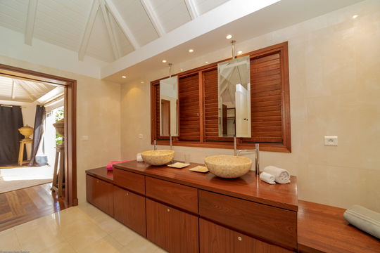 VILLA MADEMOISELLE BEDROOM2 5