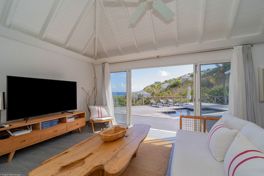 VILLA MADEMOISELLE LIVING AREA 4