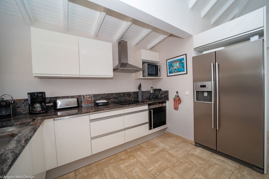 VILLA NOCEAN KITCHEN & DINING AREA 3