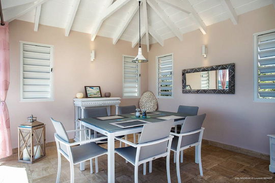 VILLA NOCEAN KITCHEN & DINING AREA 6