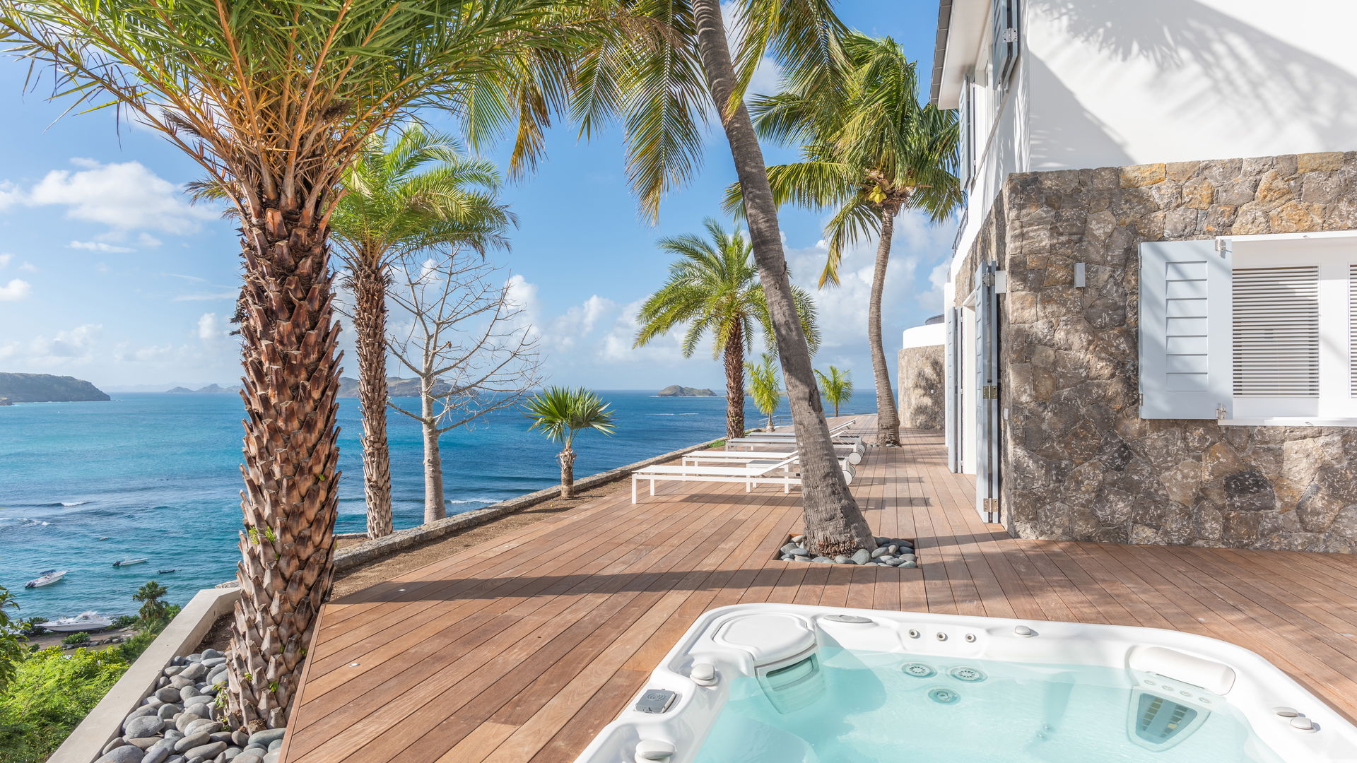 FITNESS & JACUZZI