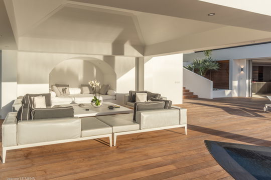 VILLA COCO OUTDOOR LOUNGE 5