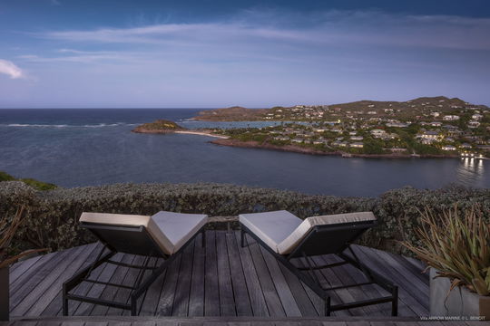 VILLA ARROW MARINE BY NIGHT 3