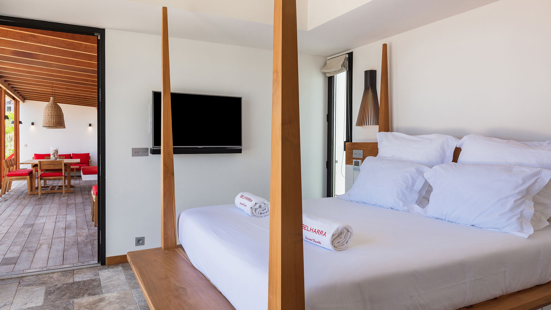 BEDROOM 2
