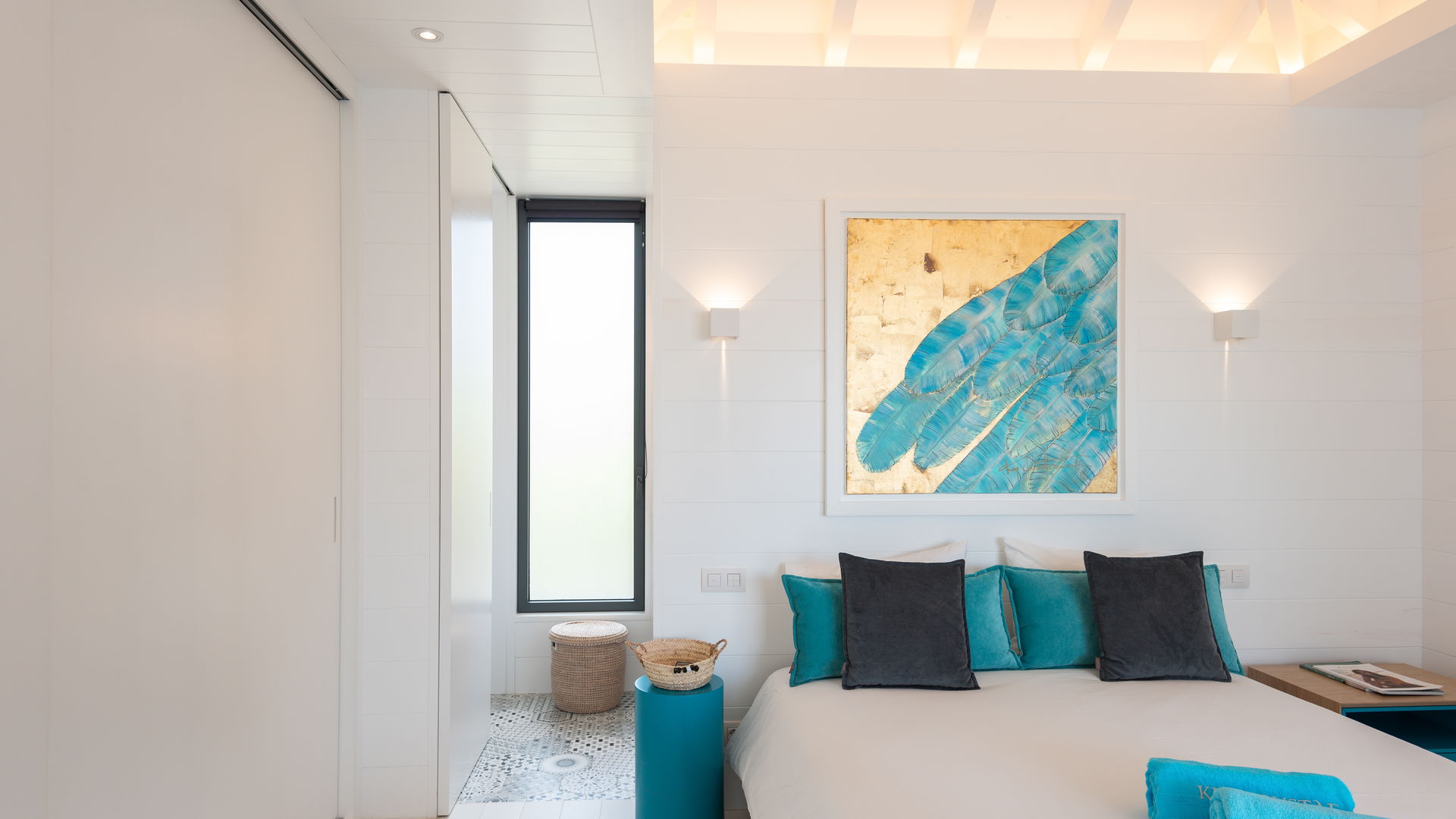 BEDROOM 1