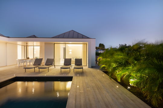 VILLA KING GUSTAF BY NIGHT 2