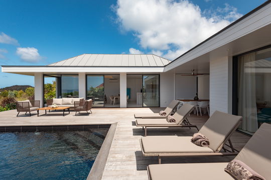 VILLA KING GUSTAF POOL & TERRACE 2