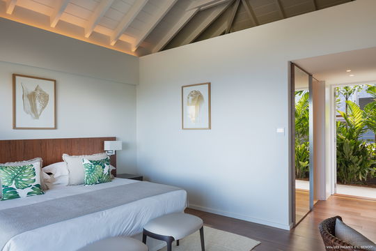 VILLA LES PALMES BEDROOM3 2