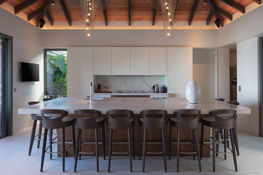 VILLA LES PALMES KITCHEN & DINING AREA 2
