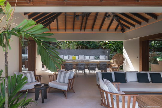 VILLA LES PALMES LIVING AREA 2