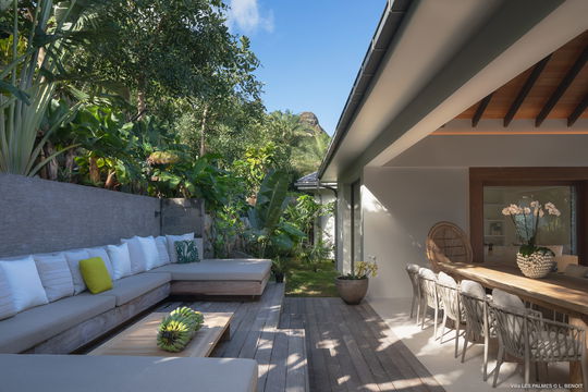 VILLA LES PALMES LIVING AREA 3