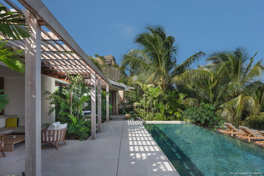 VILLA LES PALMES POOL & TERRACE 6