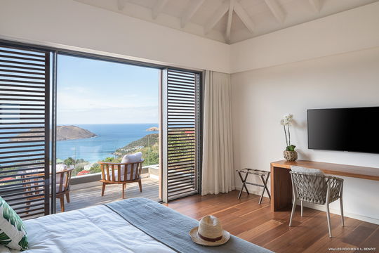 VILLA LES ROCHES BEDROOM2 2