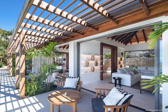 VILLA LES ROCHES LIVING AREA 7