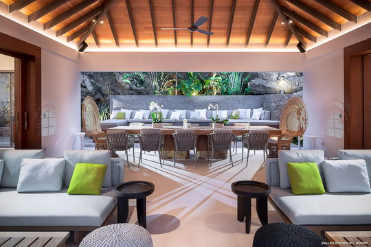 VILLA LES ROCHES LIVING AREA 8
