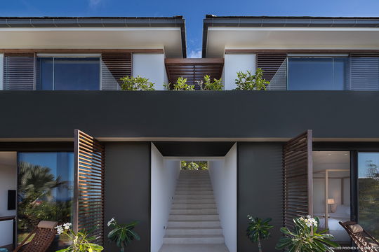 VILLA LES ROCHES OUTDOORS 3