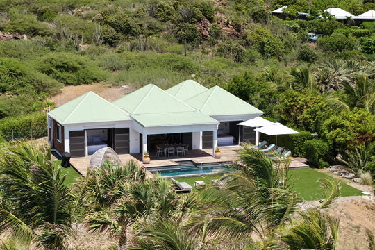 VILLA LUFFY AERIAL VIEWS 1