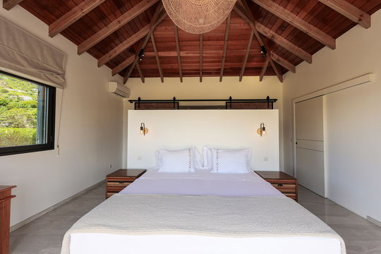 VILLA LUFFY BEDROOM1 2