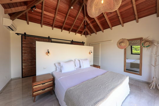 VILLA LUFFY BEDROOM1 3