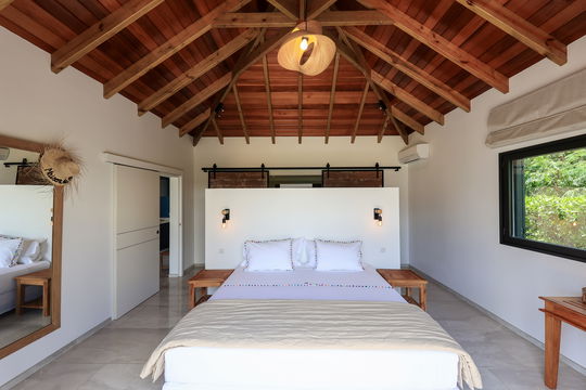 VILLA LUFFY BEDROOM2 2