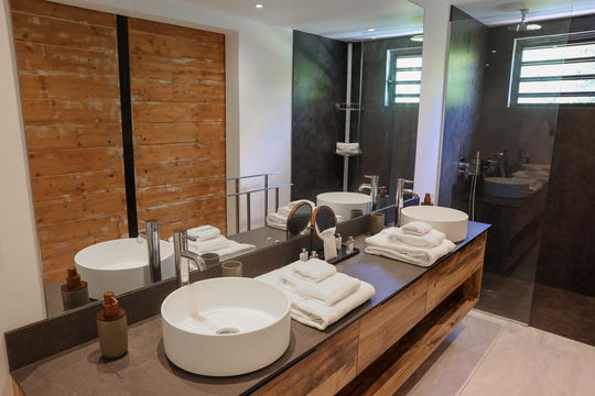 VILLA LUFFY BEDROOM2 6