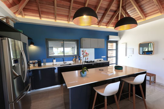 VILLA LUFFY KITCHEN & DINING AREA 7