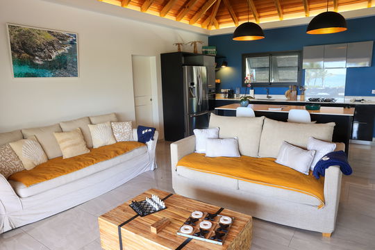 VILLA LUFFY LIVING AREA 4