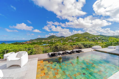 VILLA AYA POOL & TERRACE 3