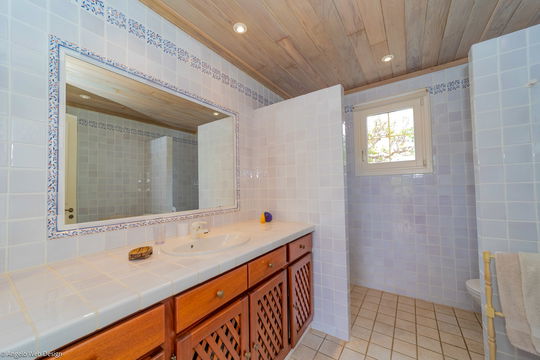 VILLA OPURE BEDROOM1 7