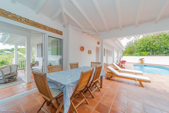 VILLA OPURE KITCHEN & DINING AREA 1