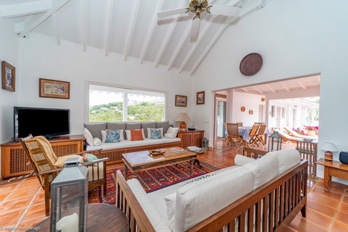 VILLA OPURE LIVING AREA 1