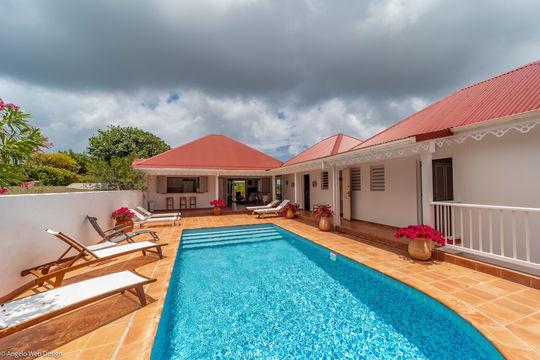 VILLA OPURE POOL & TERRACE 4
