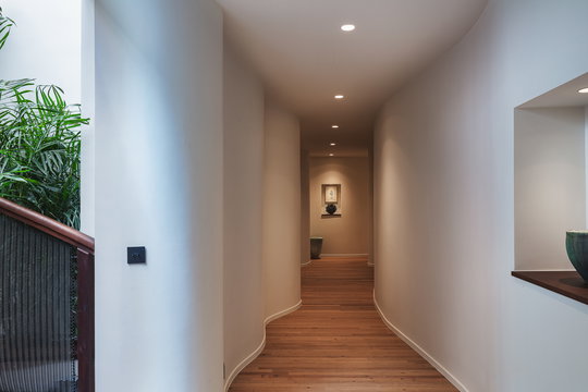 VILLA BRAHAMA INDOORS 2