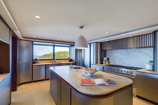 VILLA BRAHAMA KITCHEN & DINING AREA 4