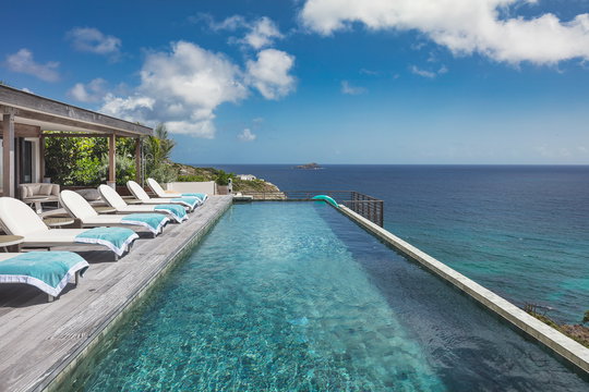 VILLA BRAHAMA POOL & TERRACE 3