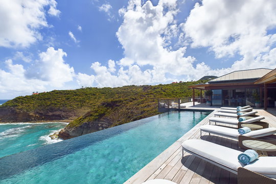 VILLA BRAHAMA POOL & TERRACE 8