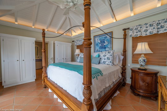 VILLA MANGO BEDROOM1 2