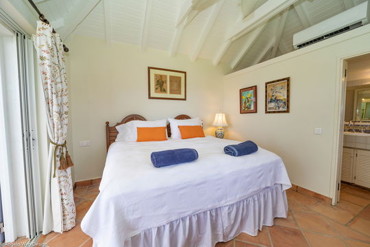 VILLA MANGO BEDROOM3 5