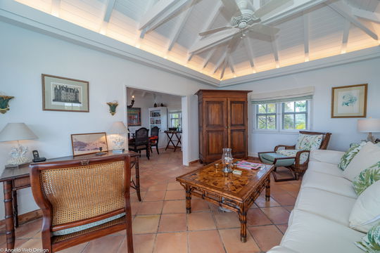 VILLA MANGO LIVING AREA 4