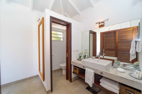 VILLA SAKURA BEDROOM2 6