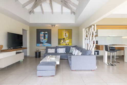 VILLA BIKINI LIVING AREA 2