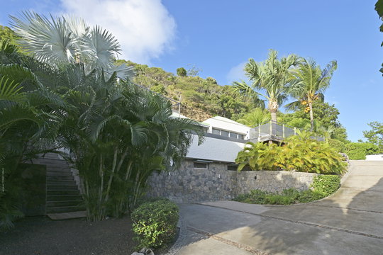 VILLA BIKINI OUTDOORS 7.JPG