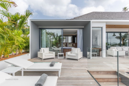 VILLA GOLDEN PALM BEDROOM1 5