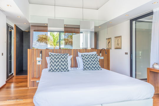 VILLA GOLDEN PALM BEDROOM3 1