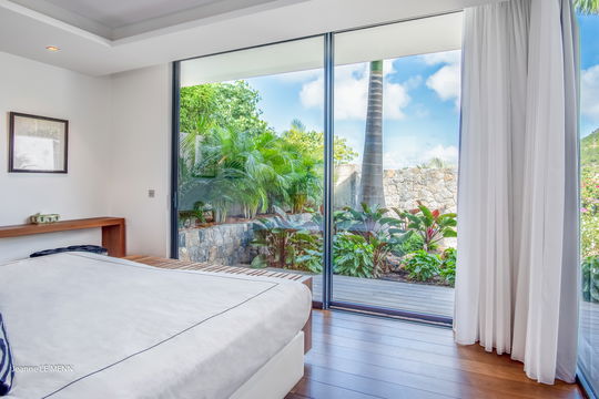 VILLA GOLDEN PALM BEDROOM5 1