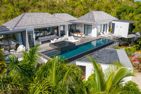 VILLA GOLDEN PALM OUTDOORS 2