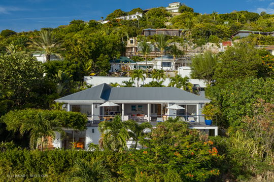 VILLA MIRANDE AERIAL VIEWS 1