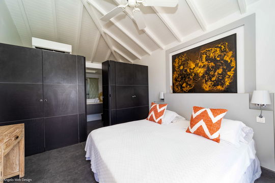 VILLA MIRANDE BEDROOM1 6