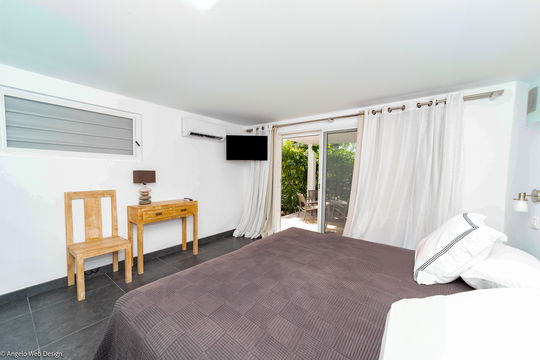 VILLA MIRANDE BEDROOM3 5